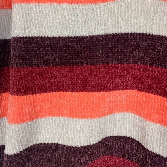Express V-Neck Velvet Chenille Striped Knit Sweater Medium - Picture 12 of 14